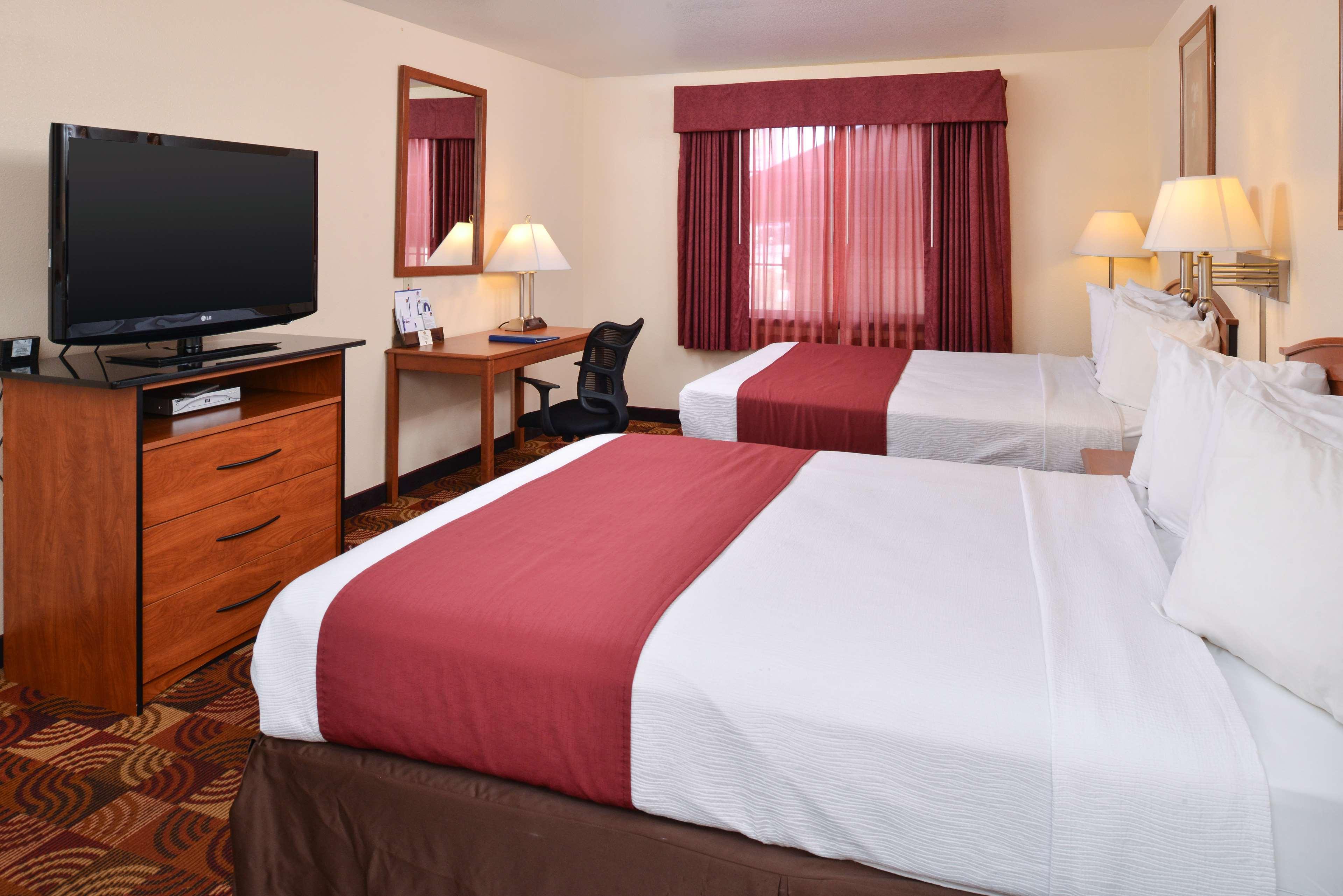 Hotel Western Inn&suites 3*