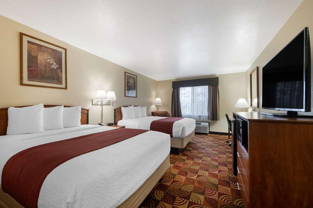 Western Inn&suites