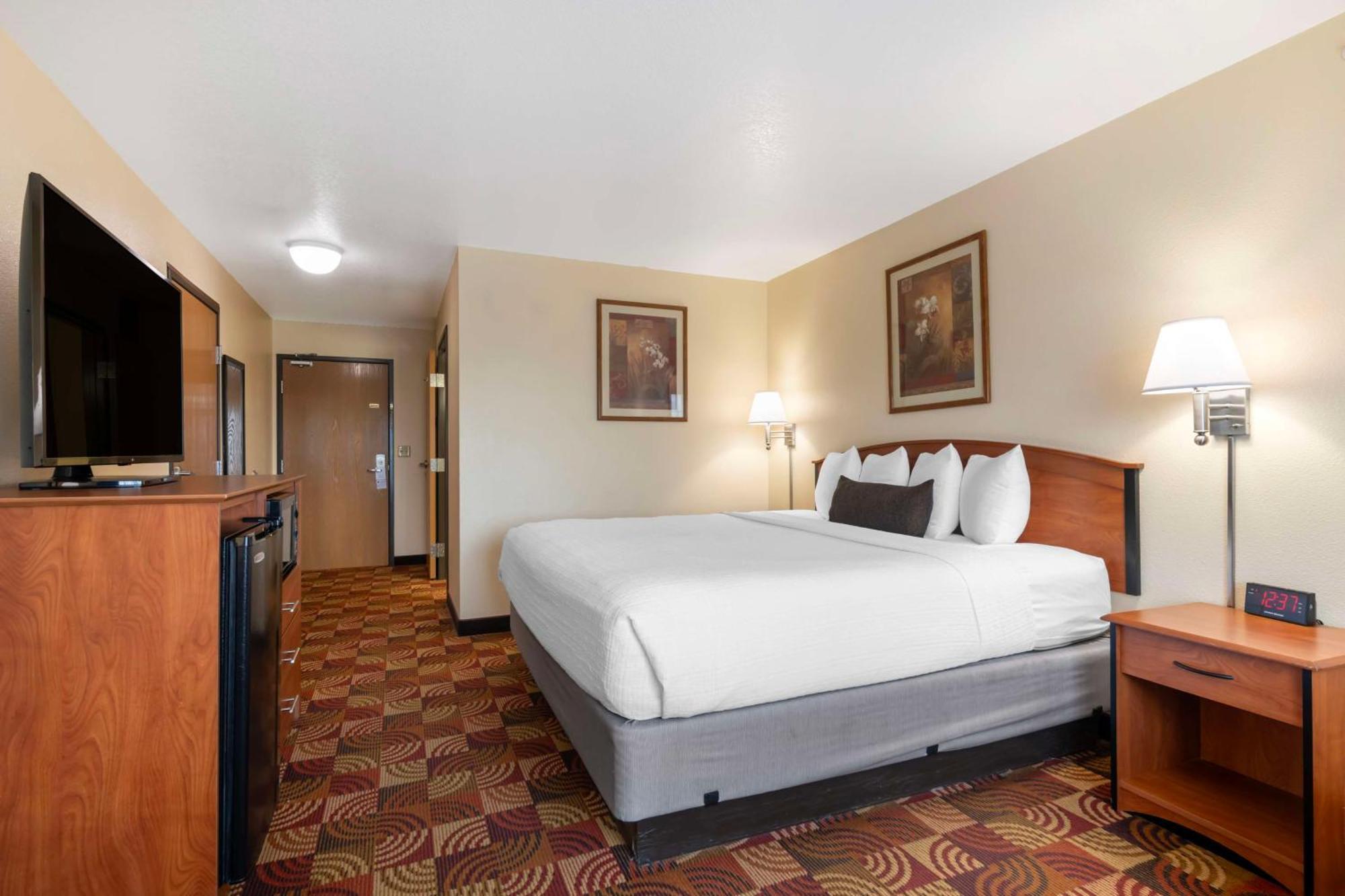 Western Inn&suites 3*