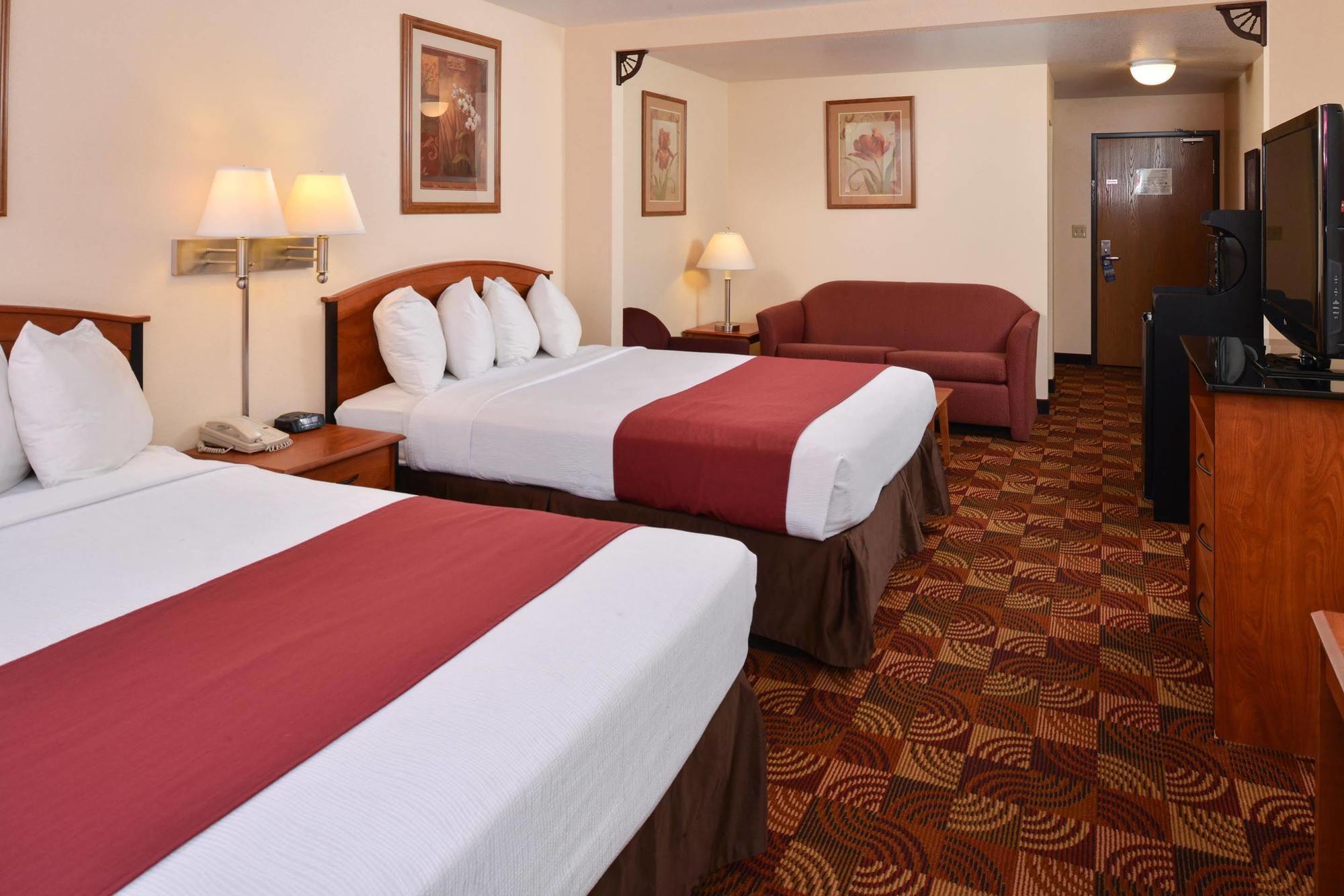 Western Inn&suites Hotel Laramie
